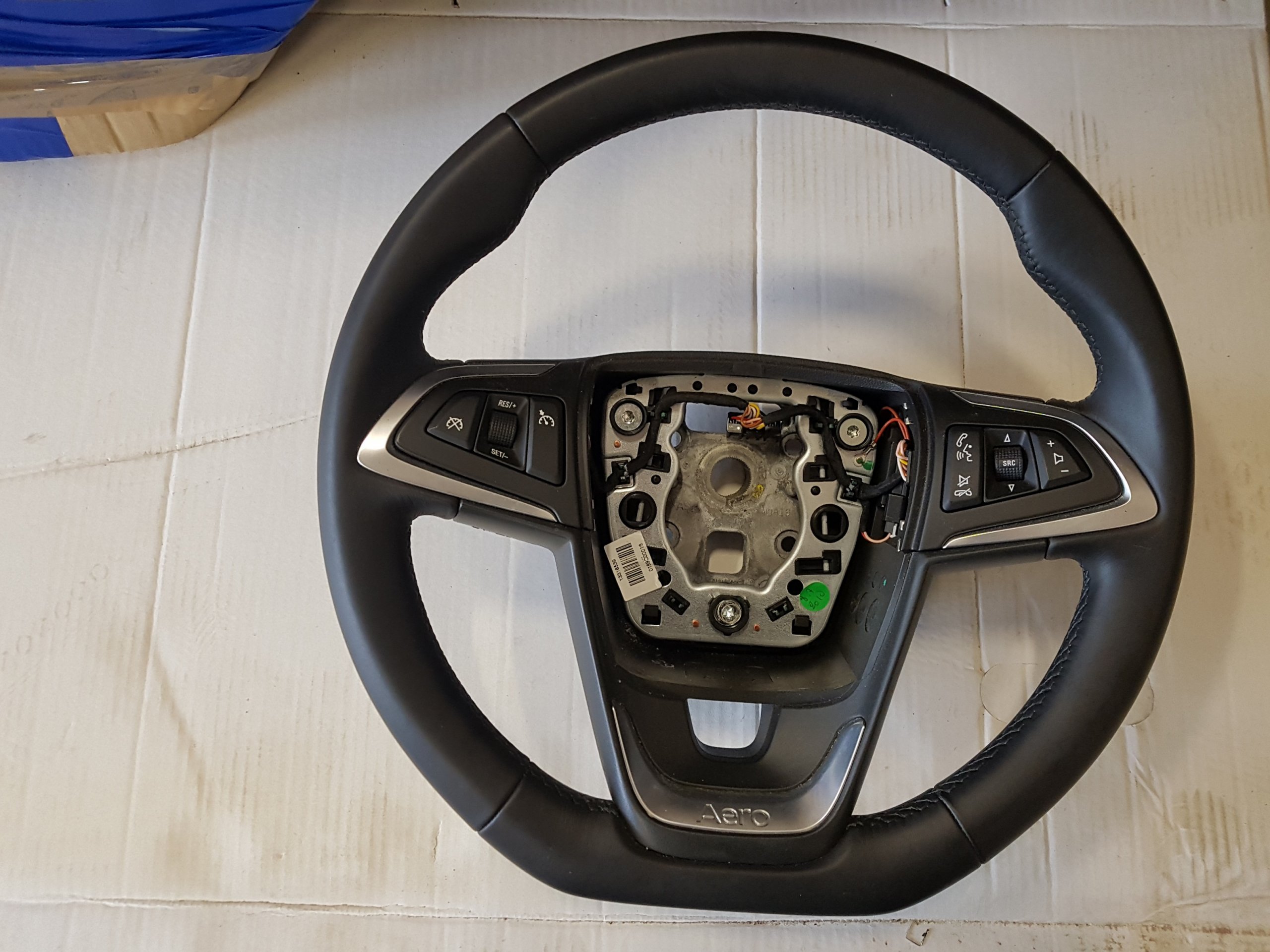 steering.jpg/><br />
			<span class=